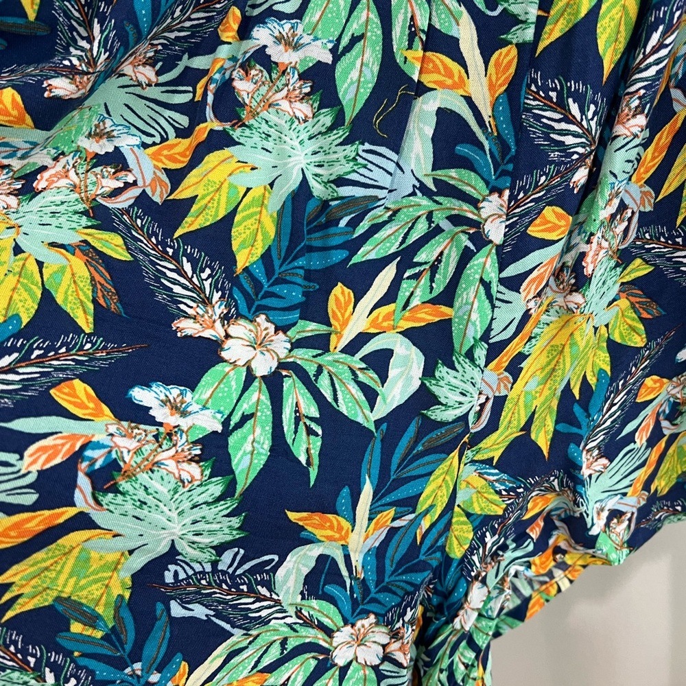 BeBop Tropical Leaf Print Romper - Picture 3 of 5